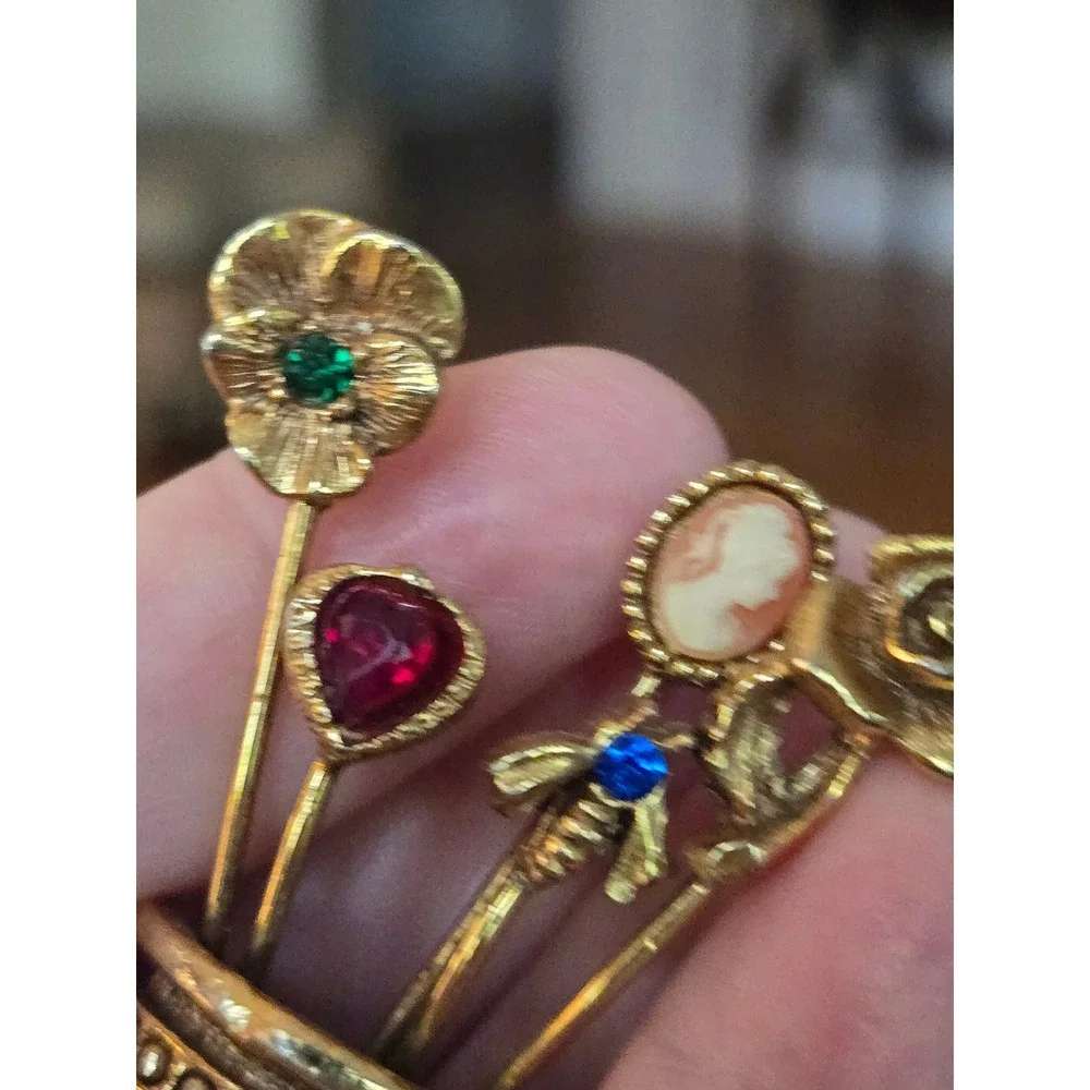 Goldette beautiful
